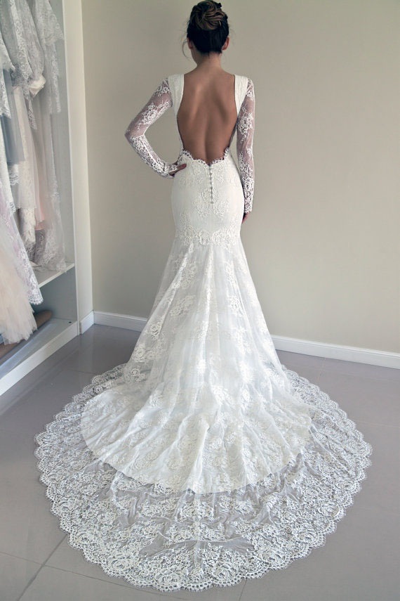 Long Sleeve Backless Wedding Dress