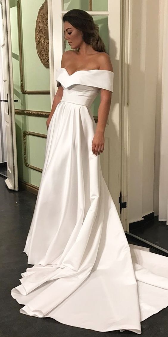 Chic New Arrival Wedding  Dress  Romantic Off The Shoulder 